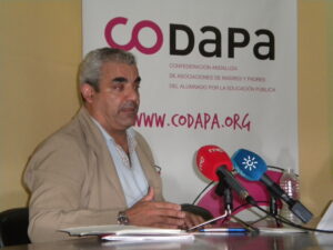 El presidente de CODAPA, Francisco Mora, durante la rueda de prensa